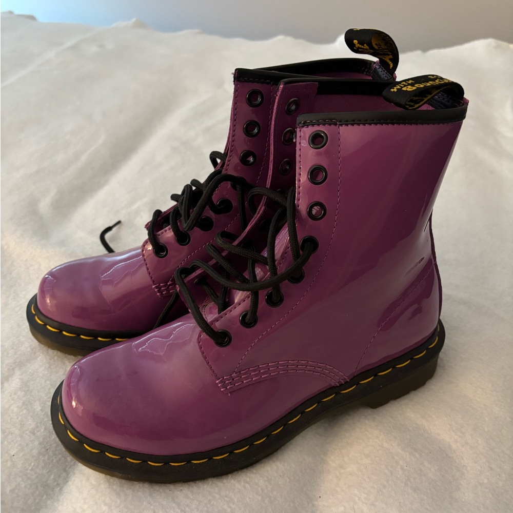 Patent Leather women’s Dr Marten Classic boots